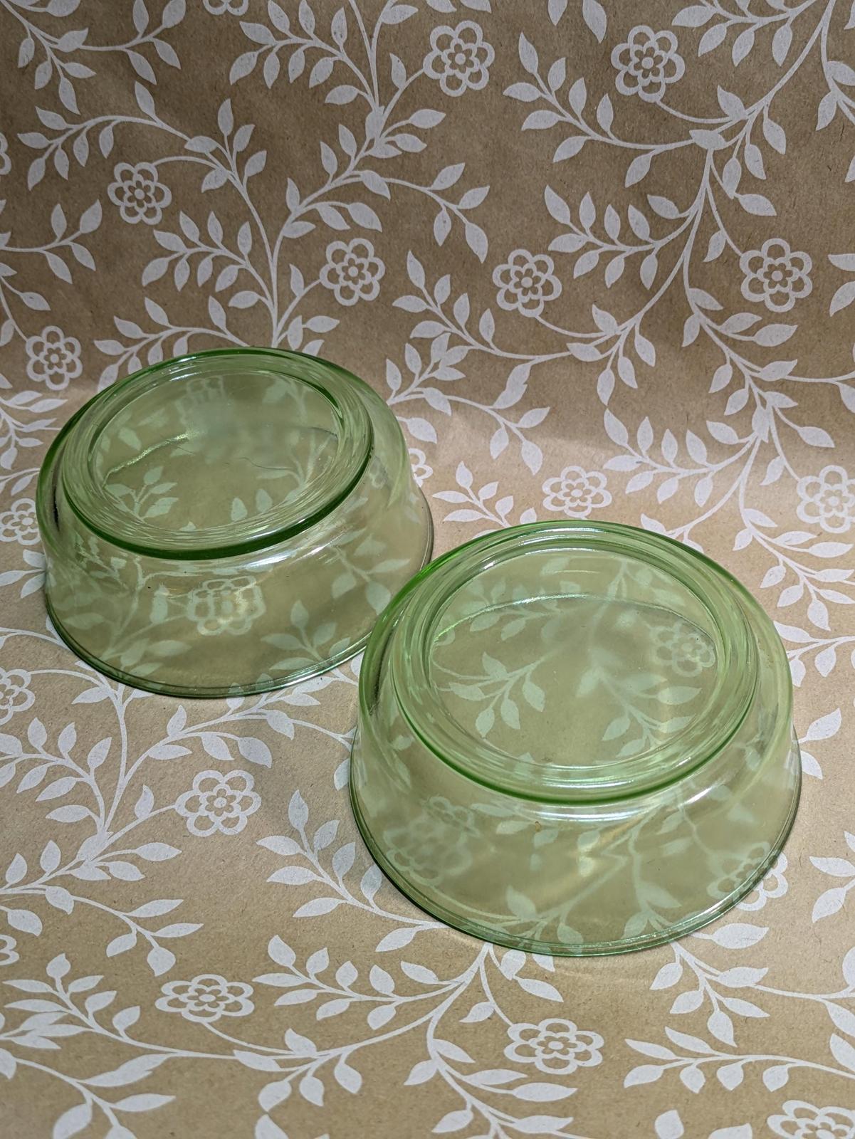 Vintage uranium glass berry bowls