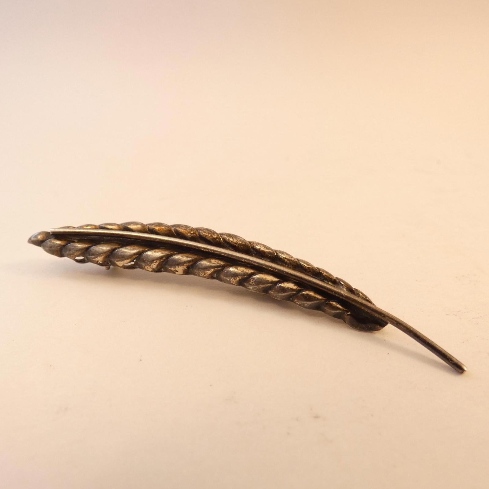 Sterling Silver Vintage BEAU Feather / Leaf Design Pin Brooch, 2.5in.