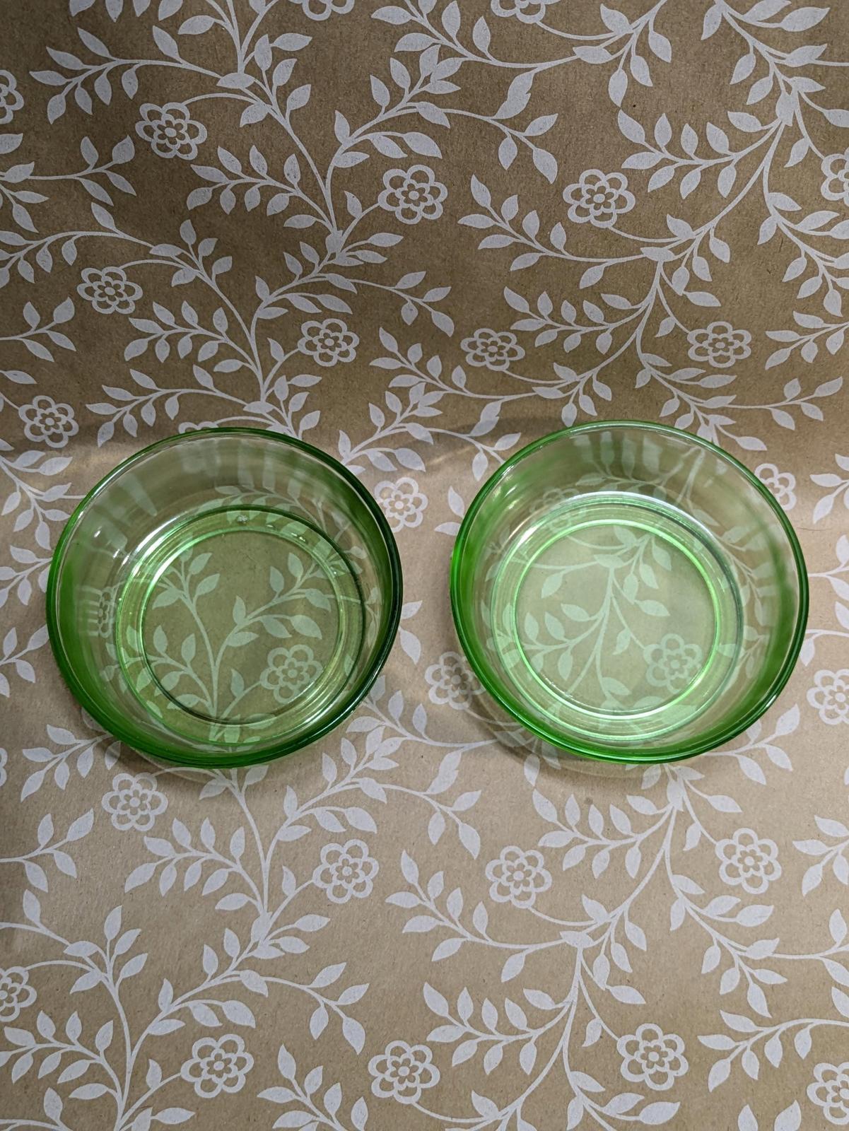 Vintage uranium glass berry bowls